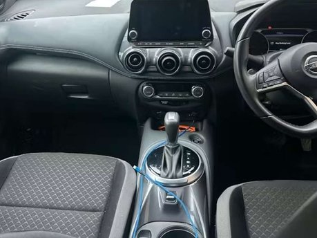 Nissan Juke 1.0 DIG-T N-Connecta SUV 5dr Petrol DCT Auto Euro 6 (s/s) (114 ps) 24