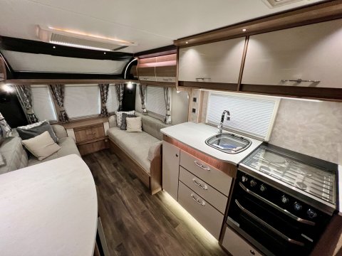 Coachman VIP 460 23