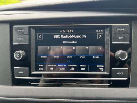 Volkswagen Transporter T28 TDI P/V HIGHLINE 34