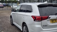 Mitsubishi Outlander 2.4h TwinMotor 13.8kWh Exceed SUV 5dr Petrol Plug-in Hybrid CVT 4WD Euro 6  31