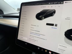 Tesla Model 3 Saloon 4dr Electric Auto RWD (241 bhp) 39