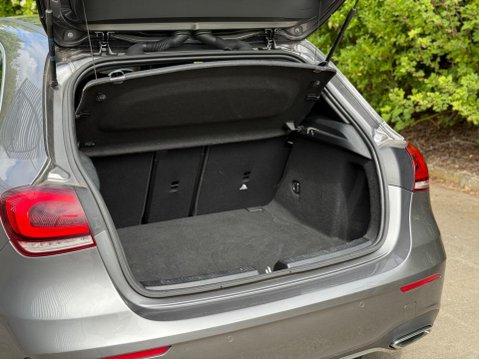 Mercedes-Benz A Class 2.0 A200d AMG Line (Premium) 8G-DCT Euro 6 (s/s) 5dr 18