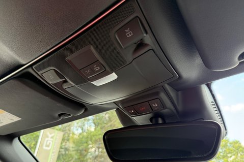 Mercedes-Benz C Class C 220 D AMG LINE PREMIUM PLUS - SELENITE GREY WITH CRANBERRY LEATHER 66