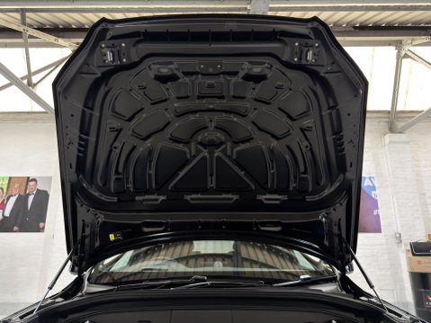 Volvo XC60 B5 ULTRA BLACK EDITION AWD 26