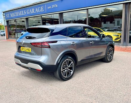 Nissan Qashqai 1.3 Qashqai Tekna DiG-T MHEV 5dr 8