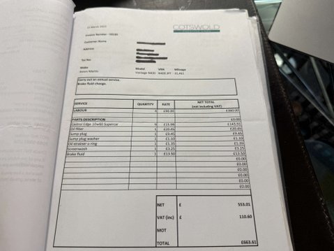 Aston Martin Vantage 4.3 Vantage V8 Auto 2dr ROADSTER 136