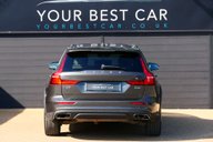 Volvo V60 2.0 V60 Cross Country D4 AWD Auto 4WD 5dr 33
