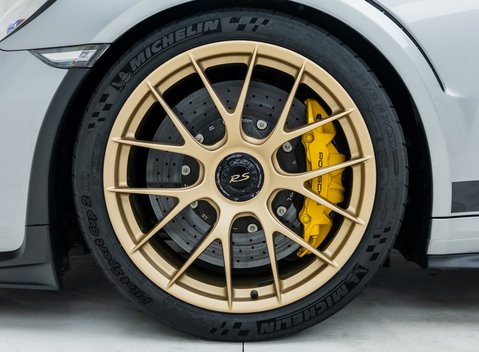 Porsche 911 GT3 RS Weissach (991.2) 28