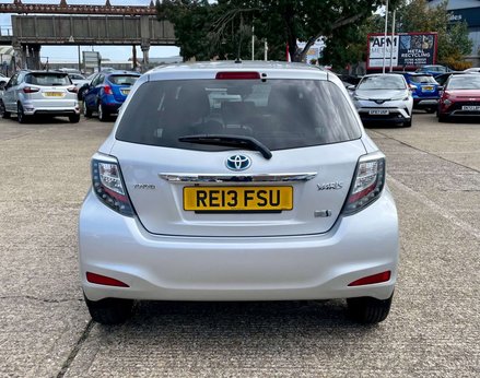 Toyota Yaris 1.5 Yaris T4 Hybrid CVT 5dr 6