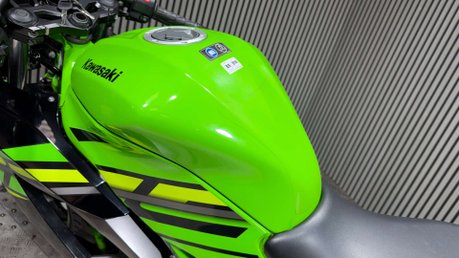 Kawasaki Ninja 2020 ONLY 13K LONG MOT WARRANTY SPORTS BIKE 125CC 30