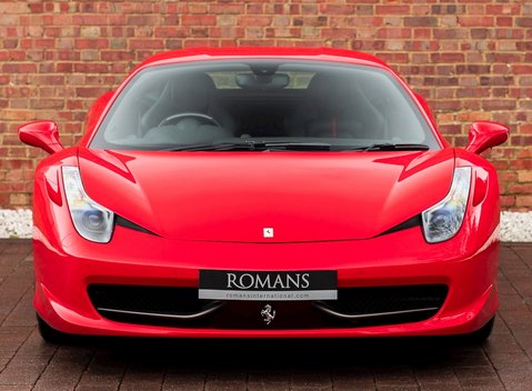 Ferrari 458 Italia 4