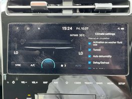 Hyundai TUCSON 1.6 Tucson Premium TGDi HEV Auto 5dr 45
