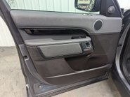 Land Rover Discovery 3.0 Discovery SE SDV6 Auto 4WD 57