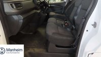 Renault Trafic 2.0 dCi SL28 Business Minibus Double Cab 5dr Diesel Manual L1 H1 Euro 6 (s/ 2