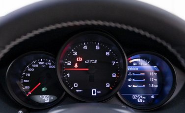 Porsche 718 Cayman GTS 4.0 13