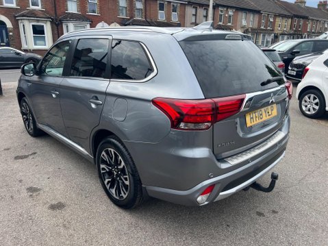 Mitsubishi Outlander 2.0h 12kWh 4hs CVT 4WD Euro 6 (s/s) 5dr 4