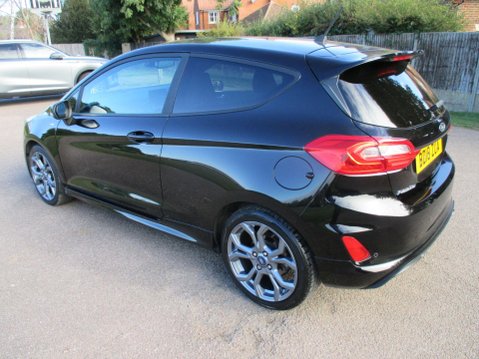 Ford Fiesta 1.0T EcoBoost ST-Line X Euro 6 (s/s) 3dr 8
