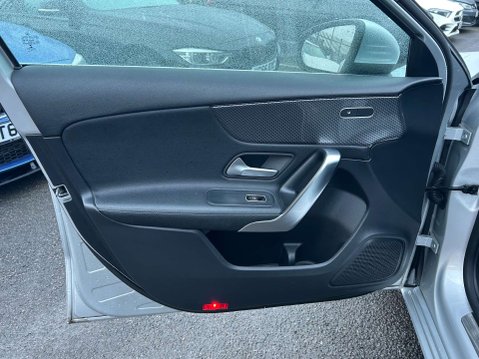 Mercedes-Benz A Class 1.5 A180d Sport (Executive) Hatchback 5dr Diesel 7G-DCT Euro 6 (s/s) (116 p 23