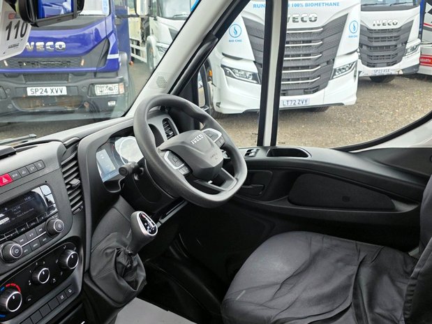 Iveco Daily Daily 72C18HA8 Auto Business Dropside 9