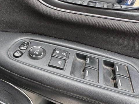 Honda HR-V 1.5 i-VTEC SE Euro 6 (s/s) 5dr 17