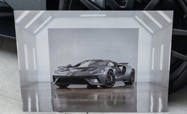Ford GT Carbon Series 61