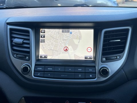 Hyundai TUCSON 1.7 CRDi Blue Drive Premium SUV 5dr Diesel DCT Euro 6 22