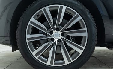 Land Rover Range Rover D350 AUTOBIOGRAPHY LWB 31