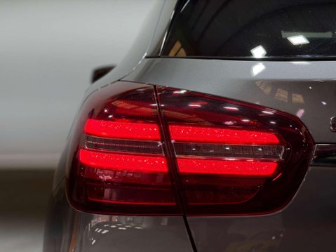 Mercedes-Benz GLA 1.6 GLA180 AMG Line Edition SUV 5dr Petrol 7G-DCT Euro 6 (s/s) (122 ps) 30