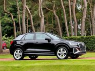 Audi Q2 TFSI S LINE 9