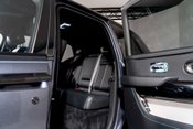 Rolls-Royce Cullinan V12. DYNAMIC PACKAGE. ACTIVE CRUISE. SHOOTING STAR HEADLINER. HUD 32