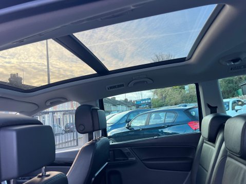 SEAT Alhambra 2.0 TDI Ecomotive CR SE Lux Euro 5 (s/s) 5dr 33