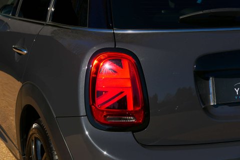 Mini Hatch 2.0 Cooper S Sport 5dr 18