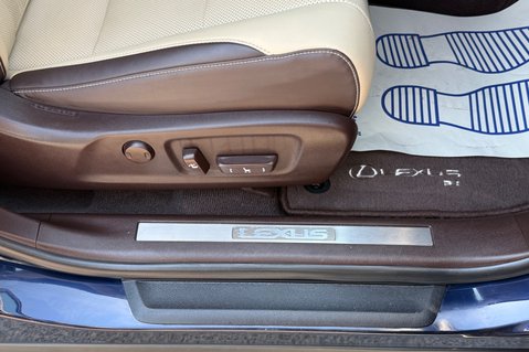 Lexus RX 450H LUXURY - PANORAMIC SUNROOF - RARE COLOUR COMBO 37