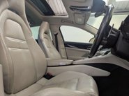 Porsche Panamera 2.9 Panamera 4 E-Hybrid Semi-Auto 4WD 5dr 39