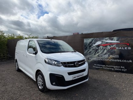 Vauxhall Vivaro 1.5 Turbo D 2700 Sportive L1 H1 Euro 6 (s/s) 5dr