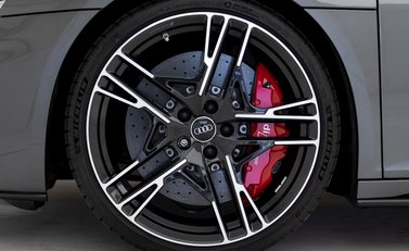 Audi R8 V10 Performance Carbon Black 8