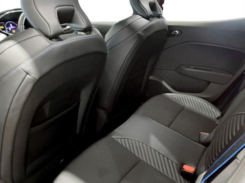 Renault Clio 1.6 E-TECH esprit Alpine Hatchback 5dr Petrol Hybrid Auto Euro 6 (s/s) (145 20