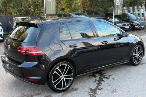 Volkswagen Golf GTD -TWO OWNERS -£20 ROAD TAX -9 SERVICES - ORIGINAL & UNMODIFIED -KEYLESS 6