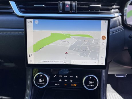 Jaguar F-Pace 2.0 D200 MHEV R-Dynamic HSE Black Auto AWD Euro 6 (s/s) 5dr 78