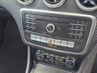 Mercedes-Benz A Class A 200 AMG LINE PREMIUM PLUS 28