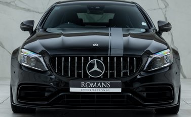 Mercedes-Benz C63 AMG S Coupe 4