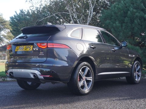 Jaguar F-Pace 3.0 V6 S Auto AWD Euro 6 (s/s) 5dr 22