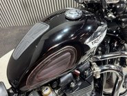 Triumph Speedmaster 2019 ONLY 24K LONG MOT PANNIERS SISSY BAR CRUISER ROADSTER 19