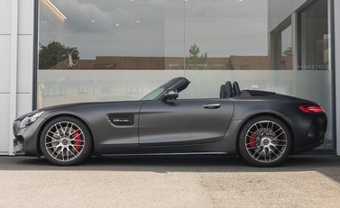 Mercedes-Benz Amg GT C EDITION 50 Roadster 3