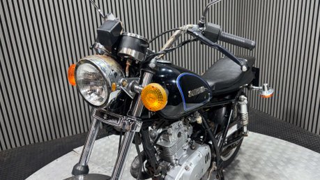 Suzuki GN 2002 31K CUSTOM CAFE RACER PROJECT BUILD 125CC 26