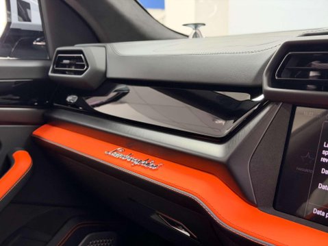 Lamborghini Urus 4.0 V8 BiTurbo 25.9kWh SE SUV 5dr Petrol Plug-in Hybrid Auto 4WD Euro 6 (80 82