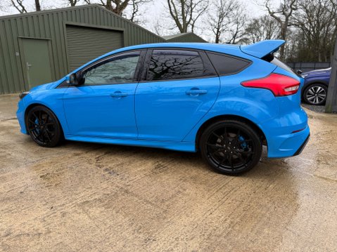 Ford Focus 2.3 Focus RS 4WD 5dr 42