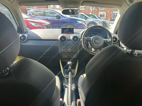 Audi A1 TFSI SPORT 11