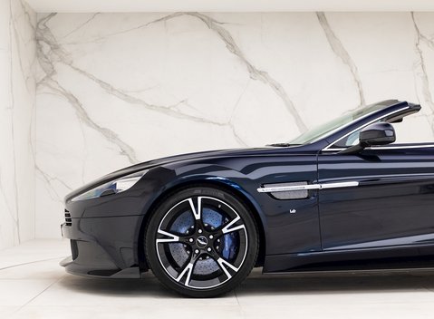 Aston Martin Vanquish S Volante 30