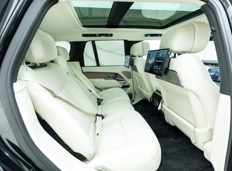 Land Rover Range Rover P530 First Edition 13